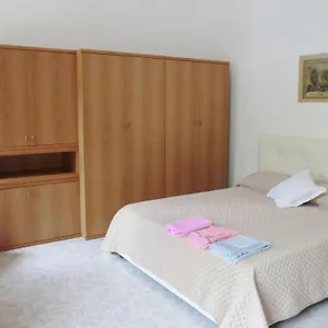 https://appartamenti-la-porta-sul-lago.it-lombardy.com