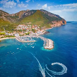 https://bb-cala-luna.in-sardinia.net
