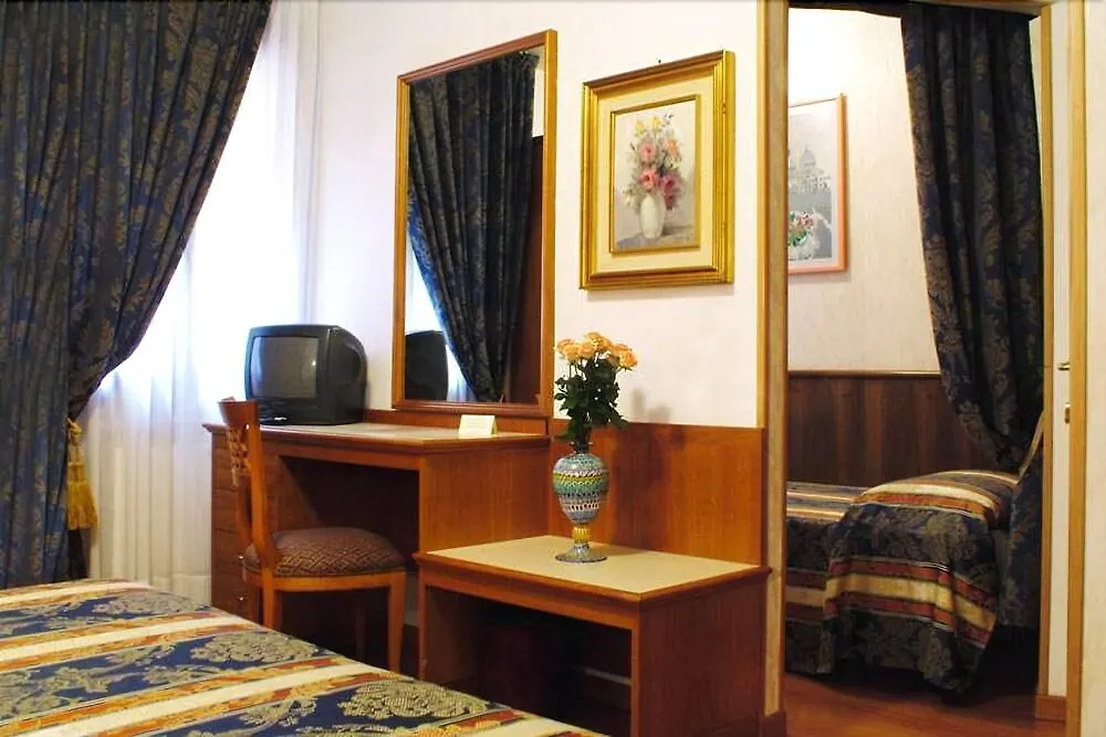 Hotel Al Piave Venice 3*,  Italy